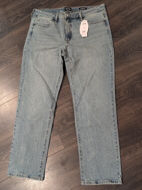 Scoop Women's Low Rise Slim Jeans, 30" Inseam, Size 14 Light Wash NWT